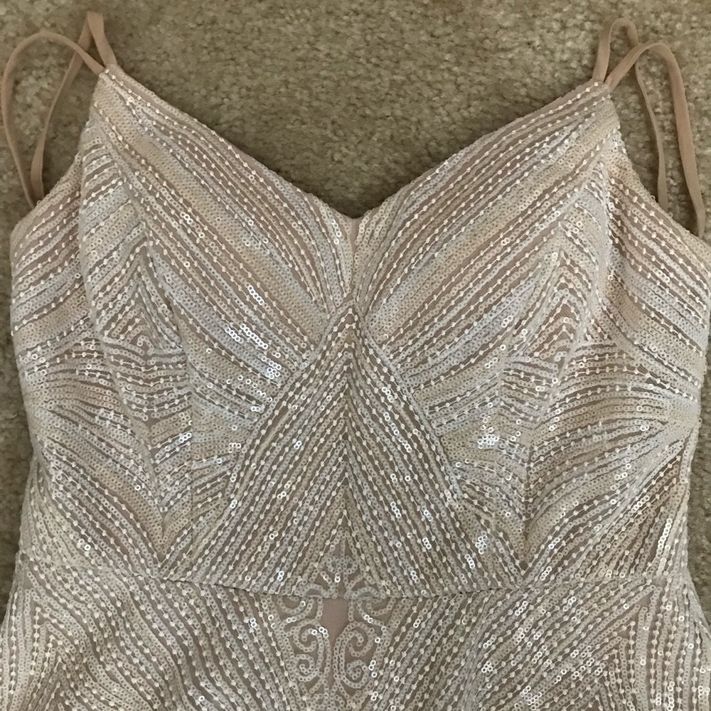 SEQUINED NUDE MINI DRESS